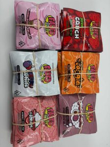 Faded fruits gummies